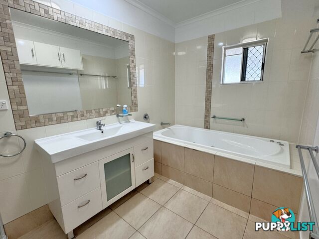 3 Hill Street BOWEN QLD 4805