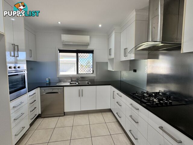 3 Hill Street BOWEN QLD 4805
