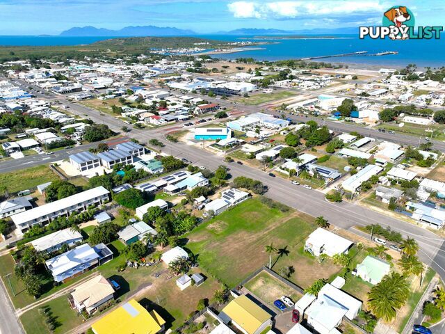84 Powell Street BOWEN QLD 4805