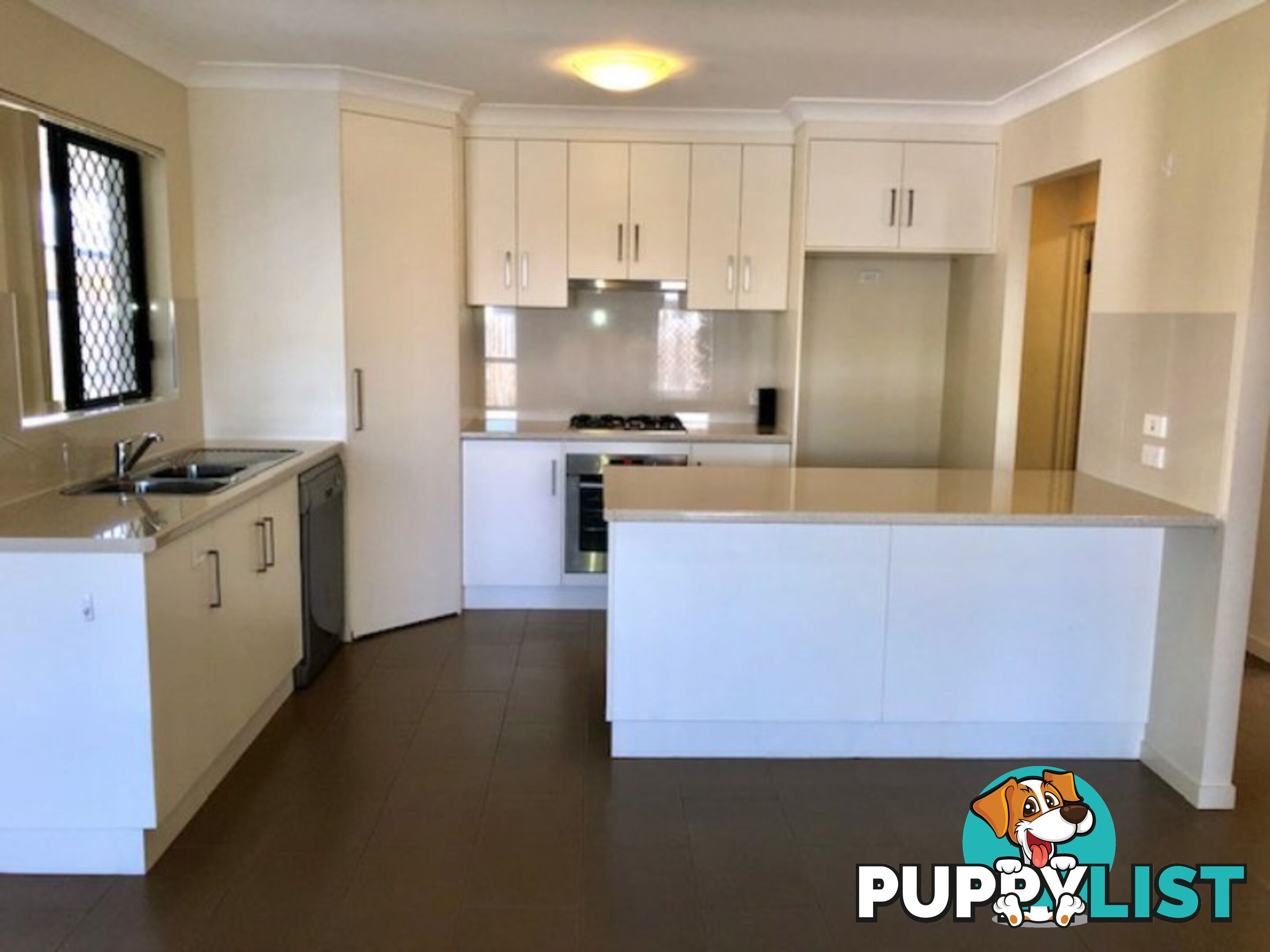 9B Lemon Grove BOWEN QLD 4805