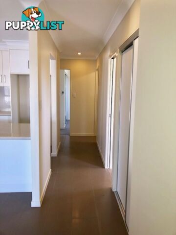 9B Lemon Grove BOWEN QLD 4805