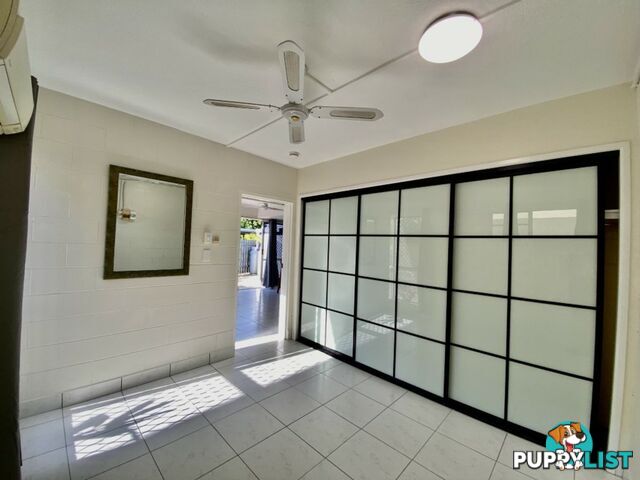 Unit 5/89 Horseshoe Bay Road BOWEN QLD 4805