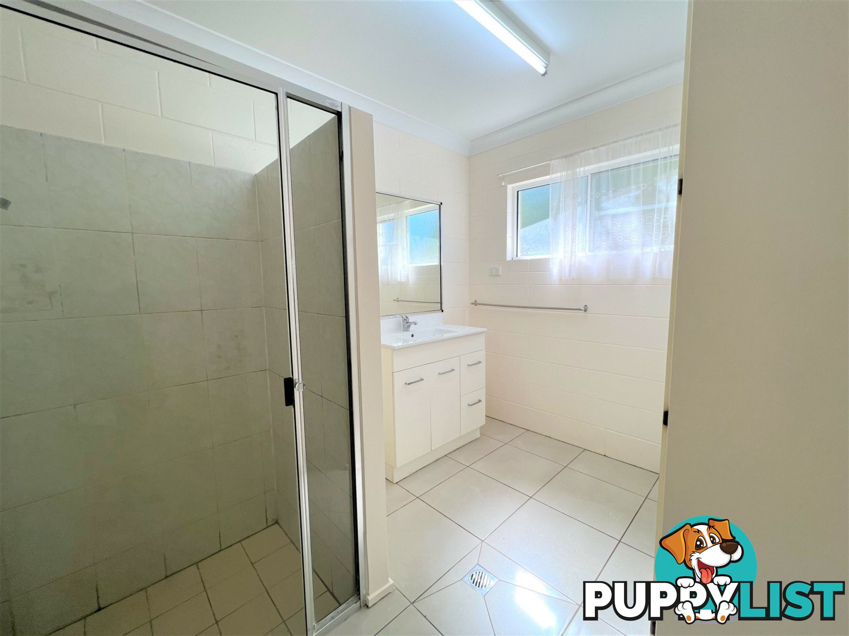 84 Poole Street BOWEN QLD 4805