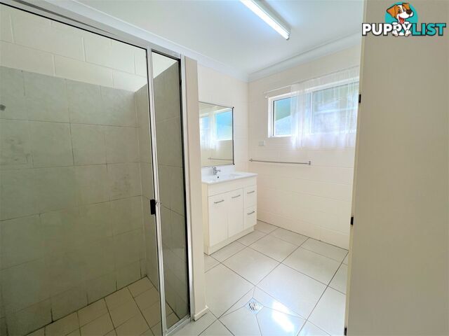 84 Poole Street BOWEN QLD 4805