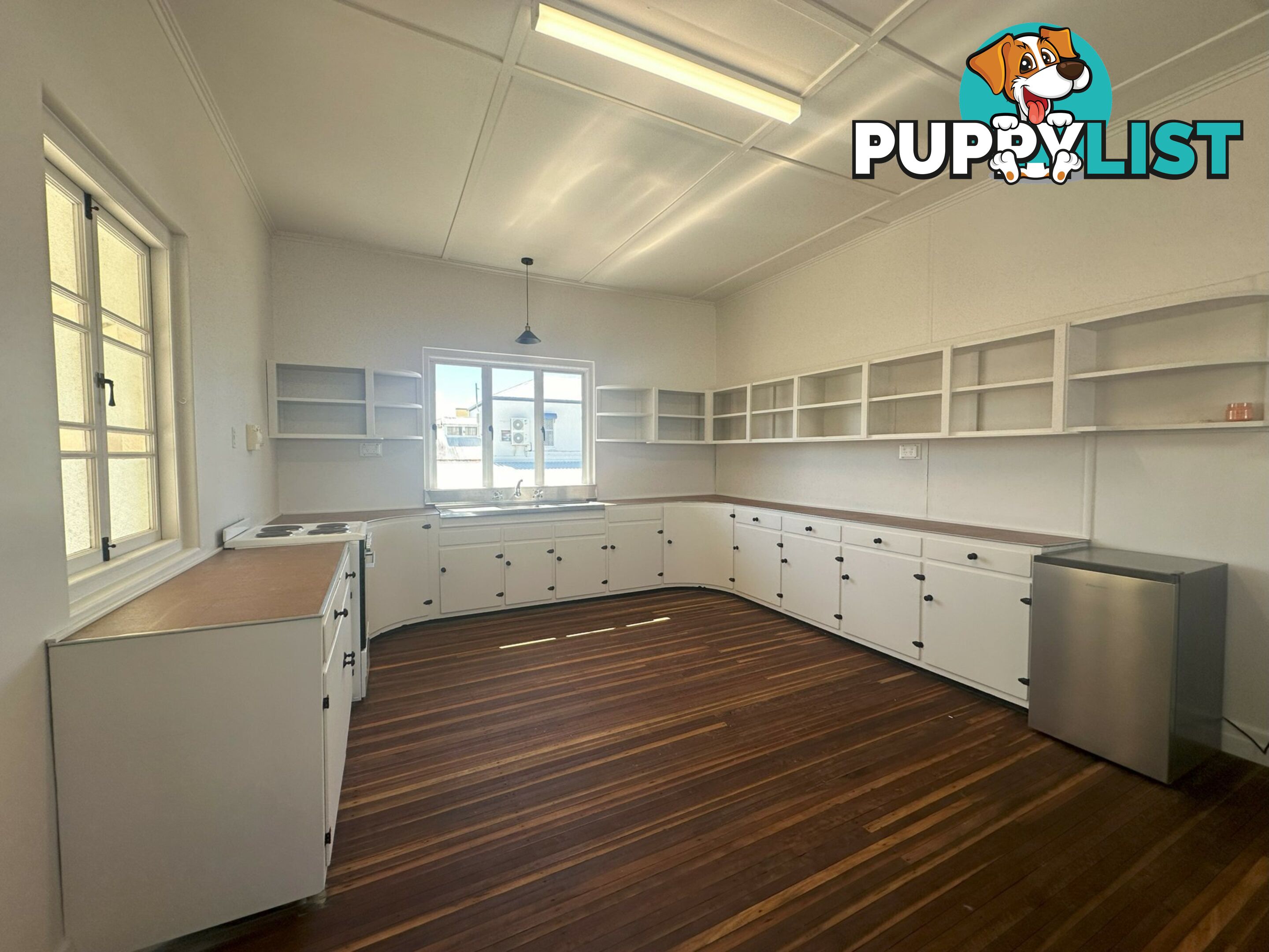 48 Powell Street BOWEN QLD 4805