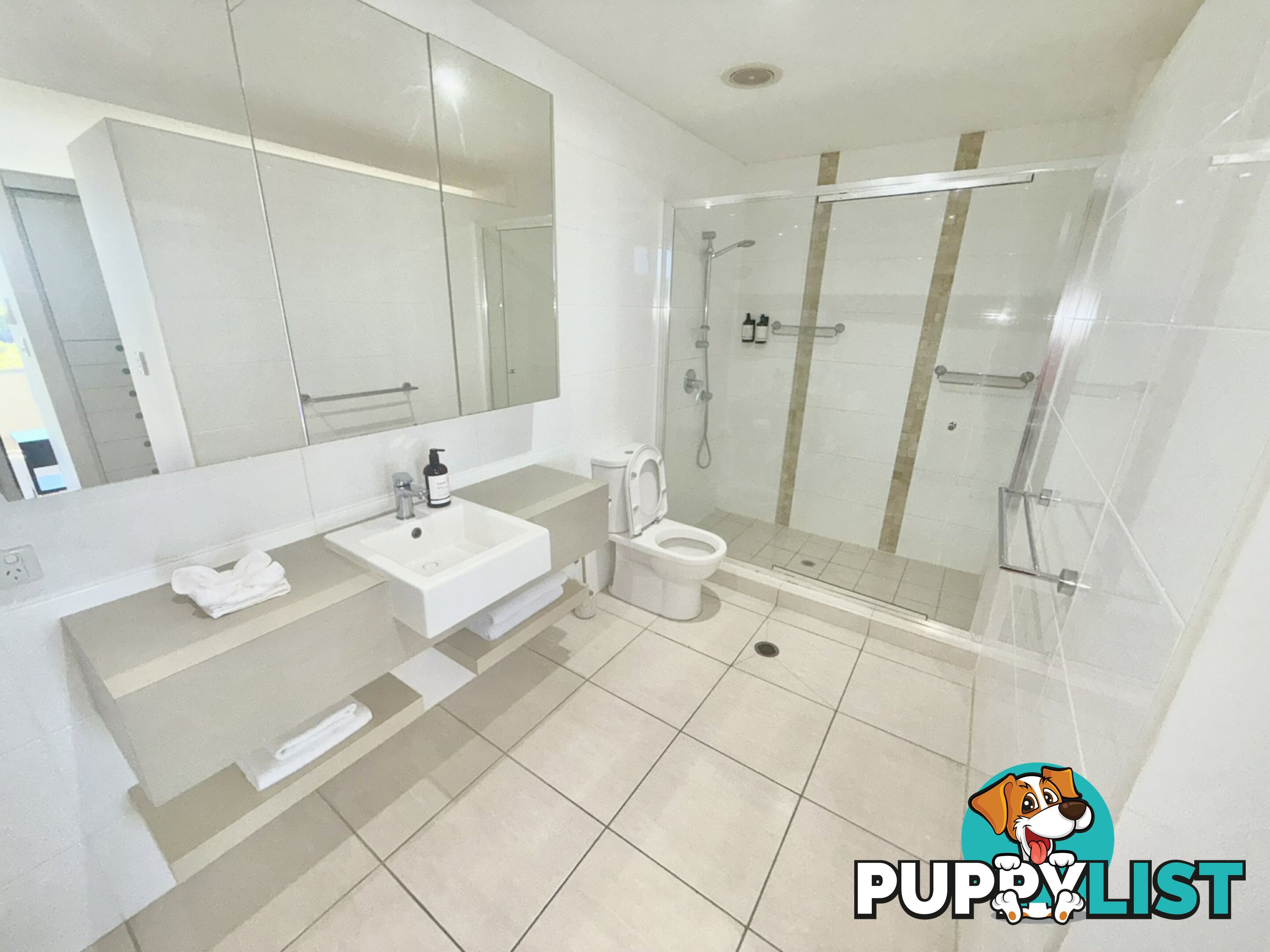 Apartment 18/2B Horseshoe Bay Road BOWEN QLD 4805