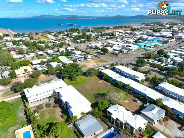 12 Williams Street BOWEN QLD 4805