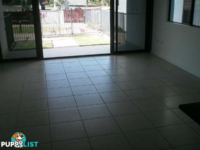 6/74a Powell Street BOWEN QLD 4805