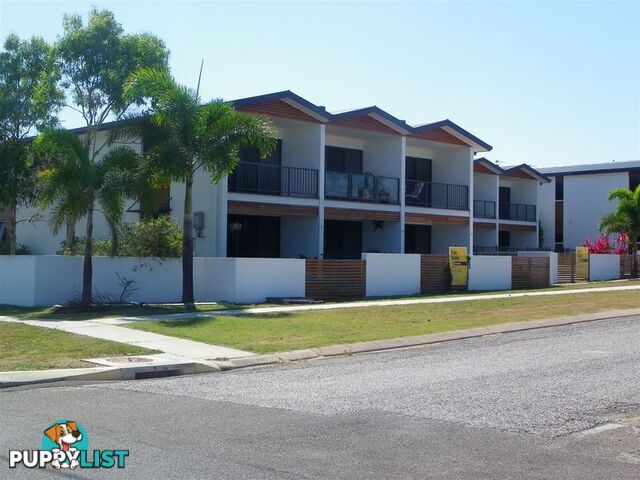 6/74a Powell Street BOWEN QLD 4805