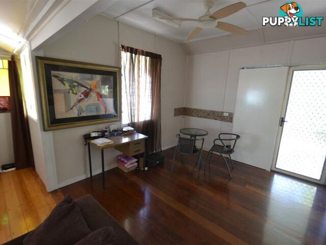 37 Sinclair Street BOWEN QLD 4805