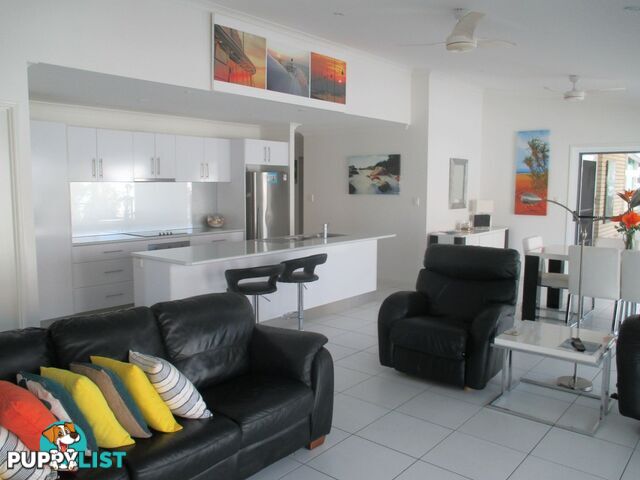 9 Lexington Crt BOWEN QLD 4805
