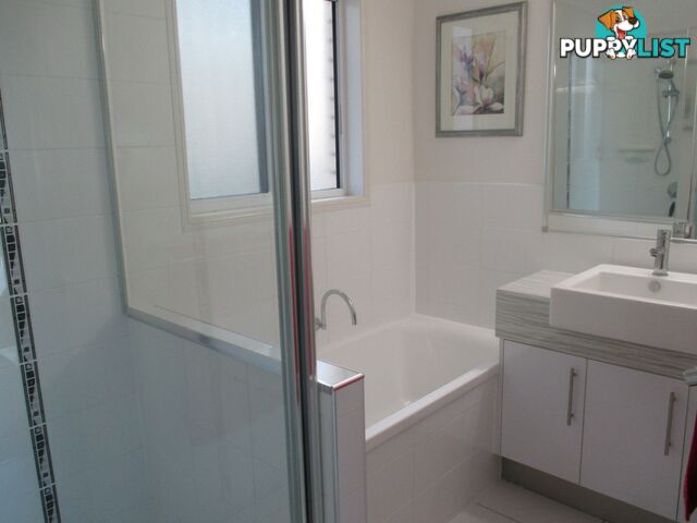 9 Lexington Crt BOWEN QLD 4805
