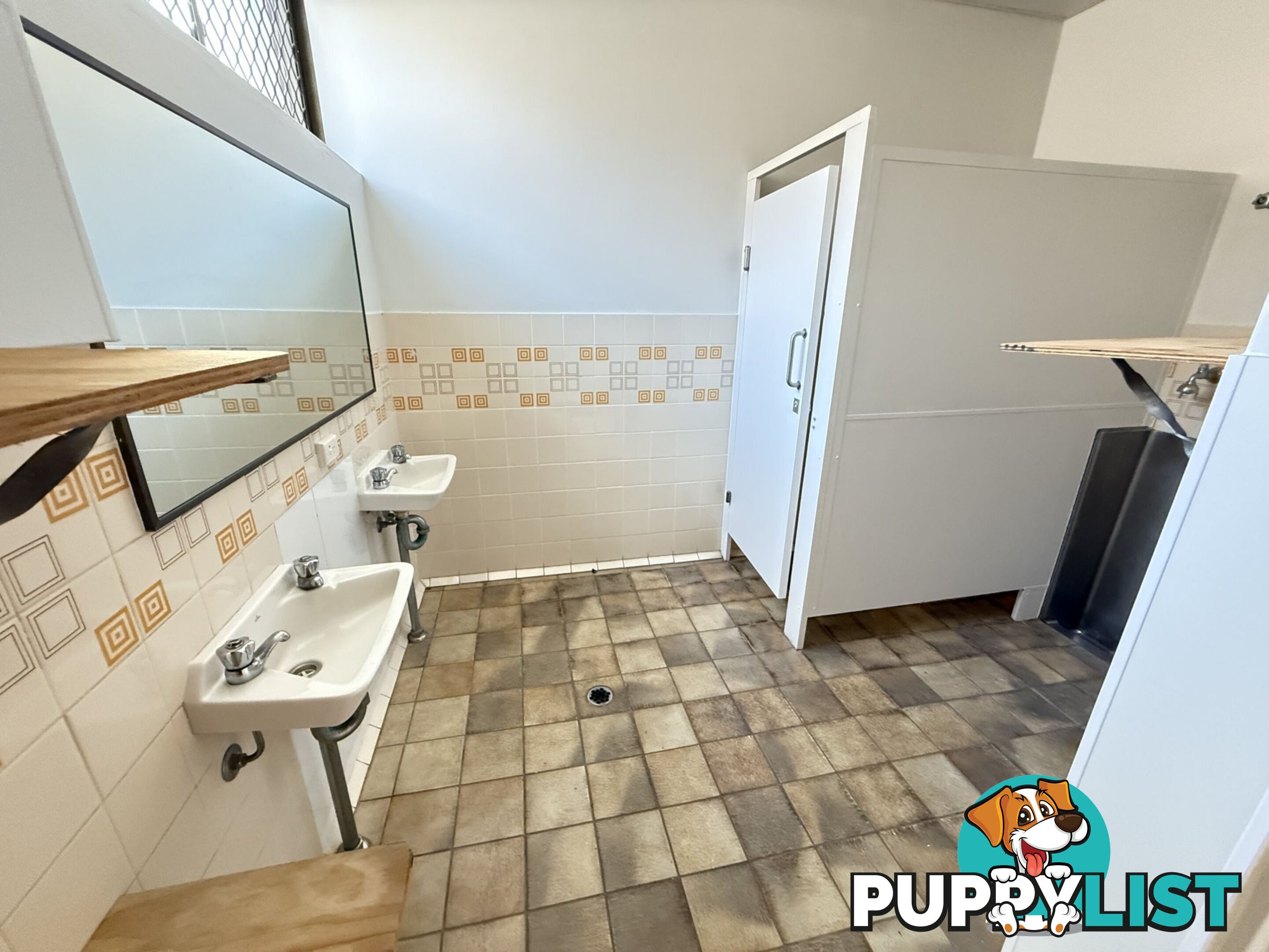 16 Gregory St BOWEN QLD 4805