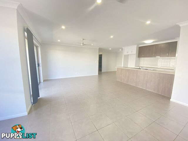 22 Duke Street BOWEN QLD 4805