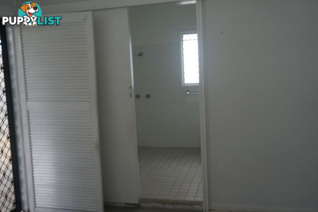 76 Poole Street BOWEN QLD 4805