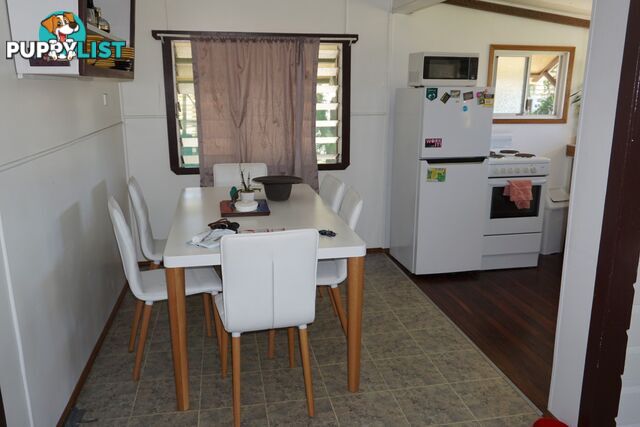 16 George BOWEN QLD 4805