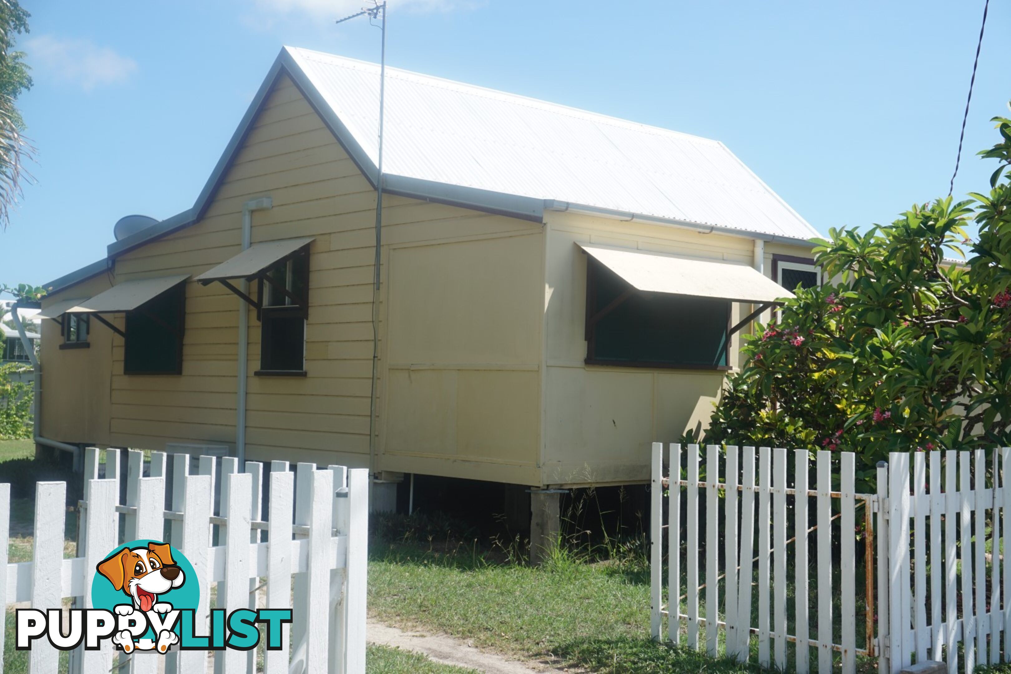 16 George BOWEN QLD 4805