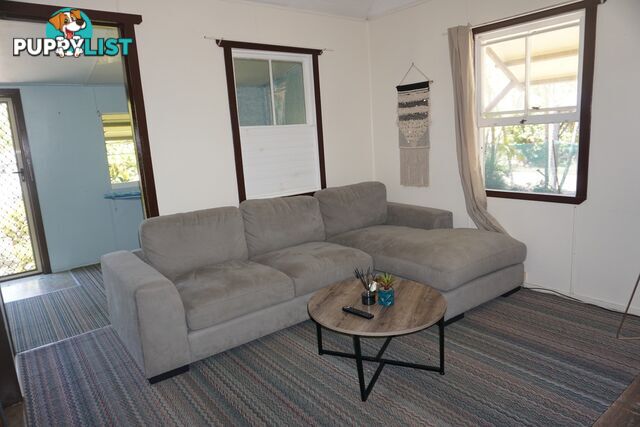 16 George BOWEN QLD 4805