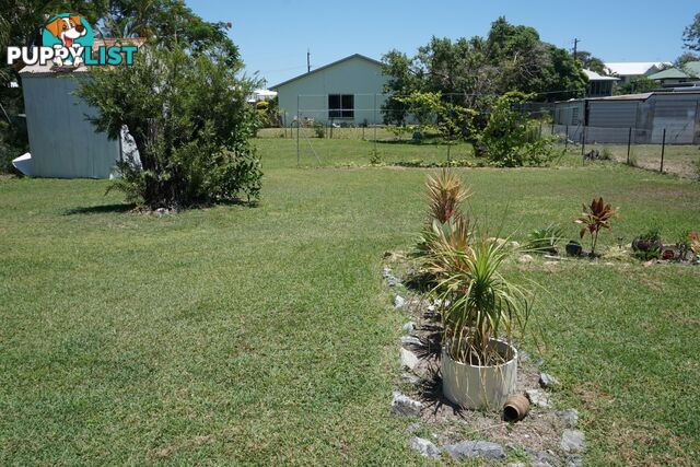 16 George BOWEN QLD 4805