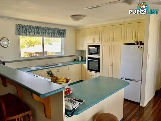 65 Whyte Avenue BOWEN QLD 4805