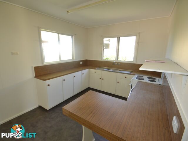 54 West Lane BOWEN QLD 4805
