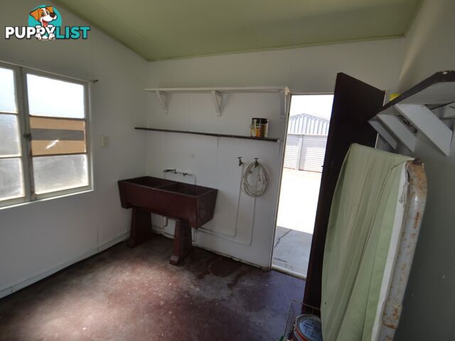 54 West Lane BOWEN QLD 4805