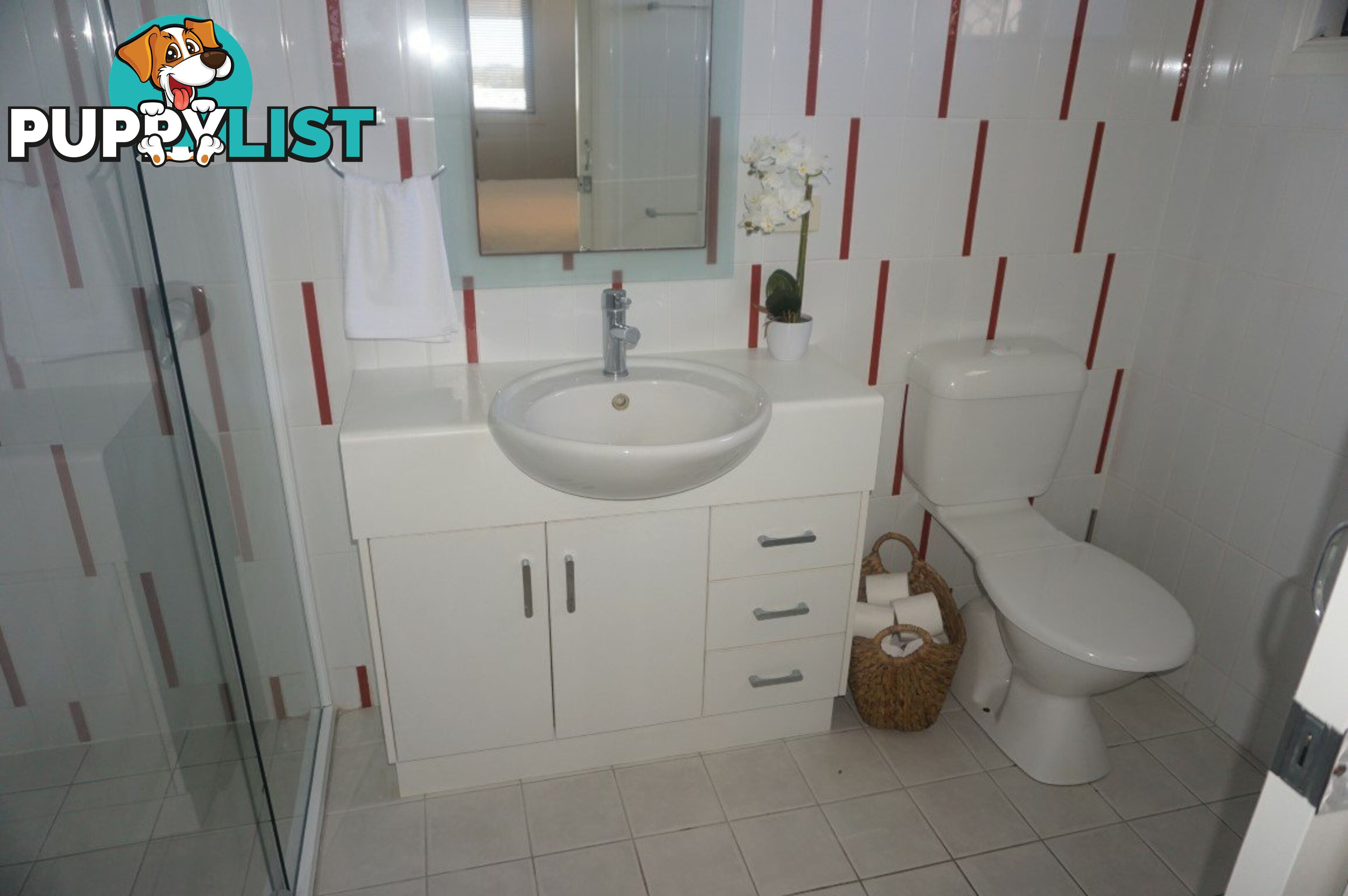 18 Reynolds Street BOWEN QLD 4805