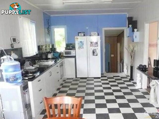 51 Reynolds St BOWEN QLD 4805