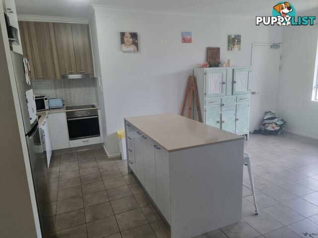 Unit 3, 10 Williams St BOWEN QLD 4805