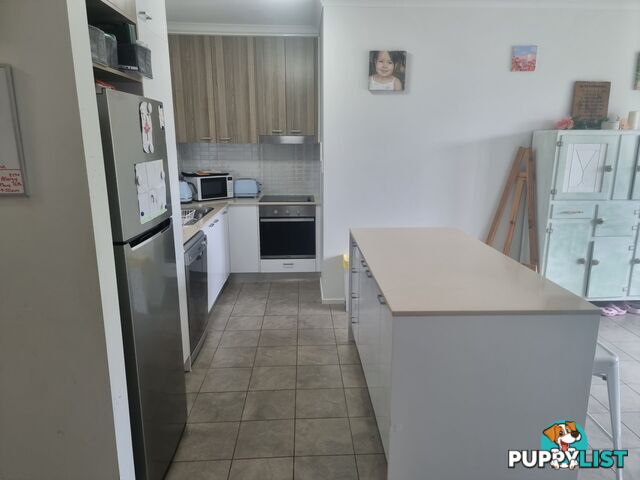 Unit 3, 10 Williams St BOWEN QLD 4805