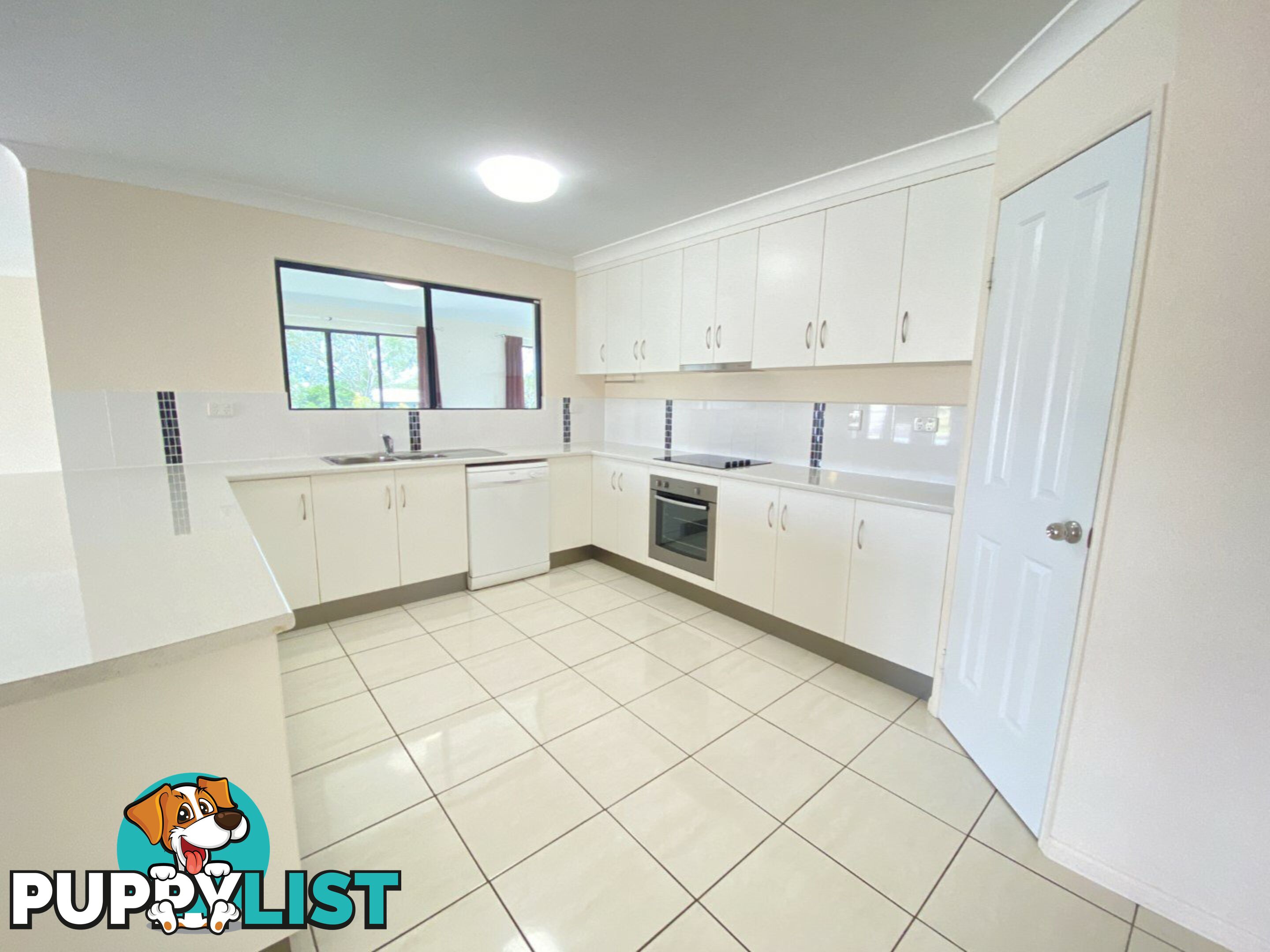 16 Silk Road BOWEN QLD 4805