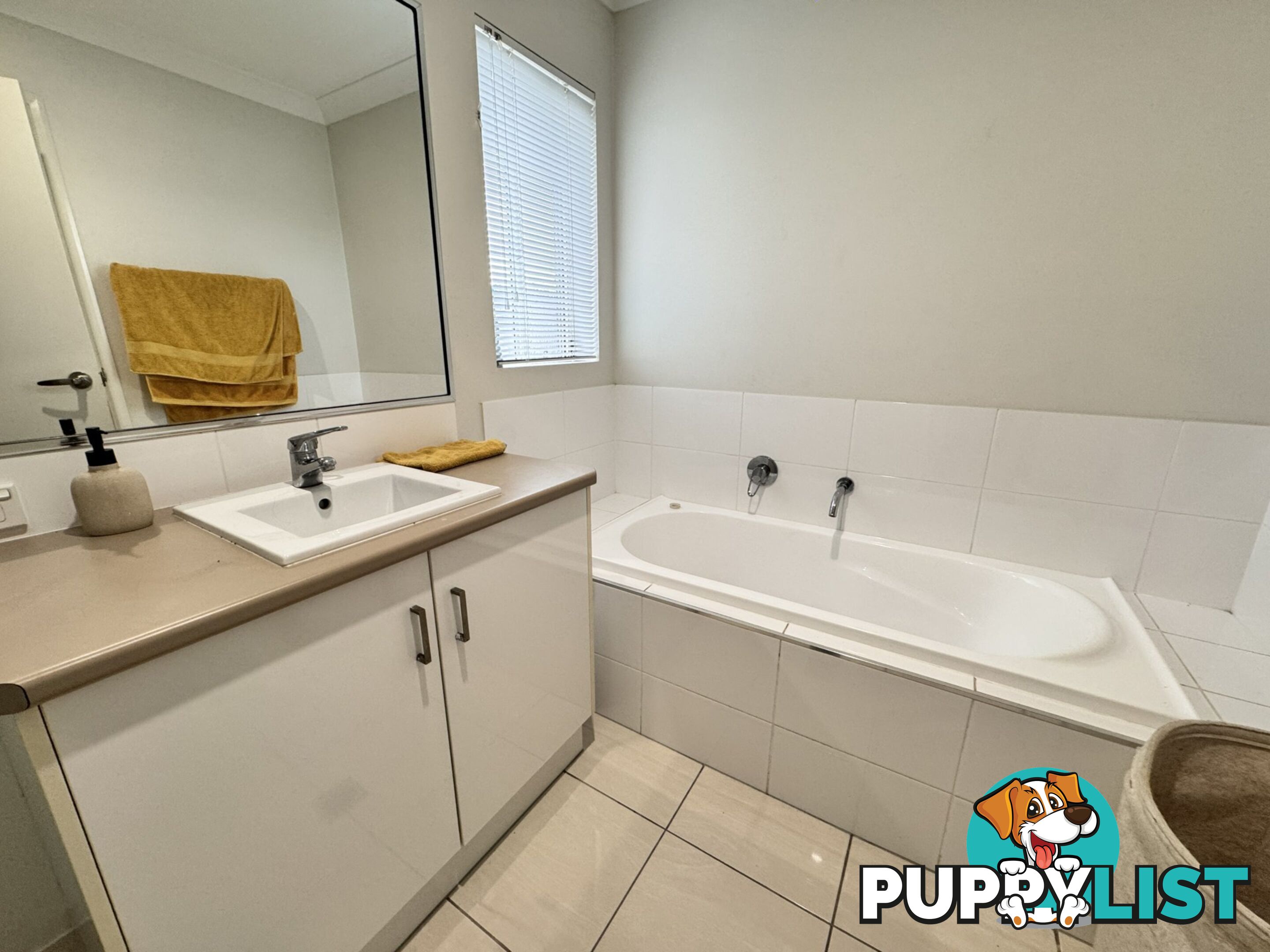 23 Duke Street BOWEN QLD 4805