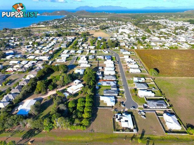 23 Duke Street BOWEN QLD 4805