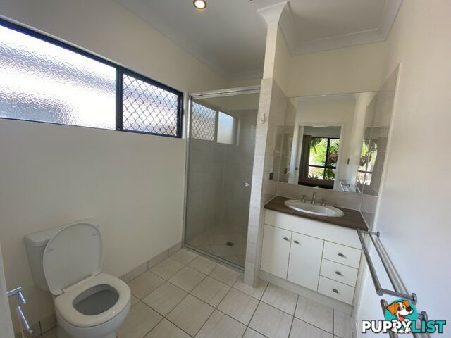 7/11 Kennedy Street BOWEN QLD 4805