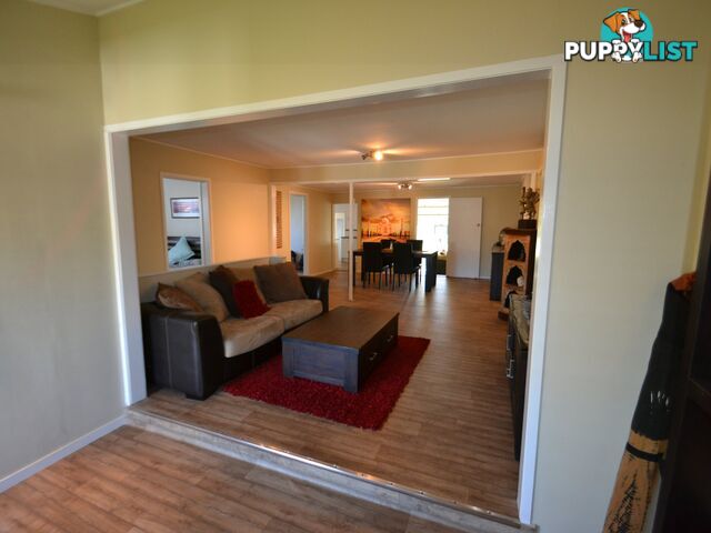 11 Brisbane St BOWEN QLD 4805
