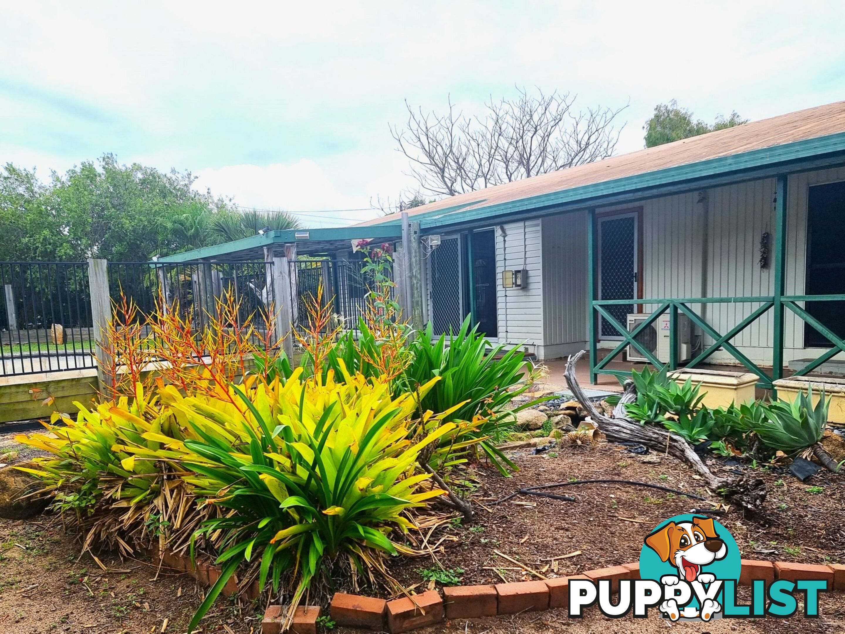 27 Gilbert Street BOWEN QLD 4805