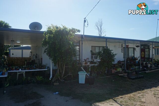 44 Field Street BOWEN QLD 4805