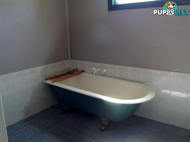 48 Gordon Street BOWEN QLD 4805
