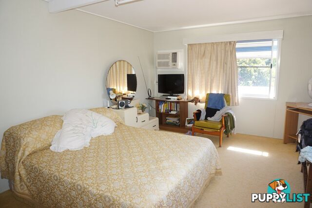 82 Livingstone St BOWEN QLD 4805