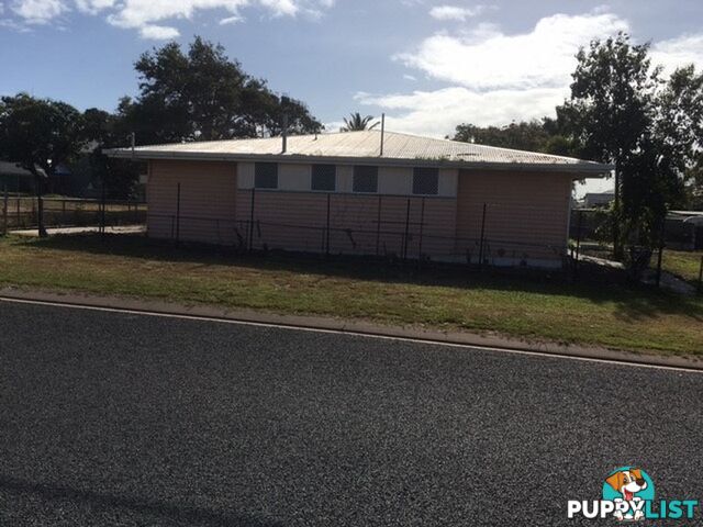 14 Sinclair Street BOWEN QLD 4805