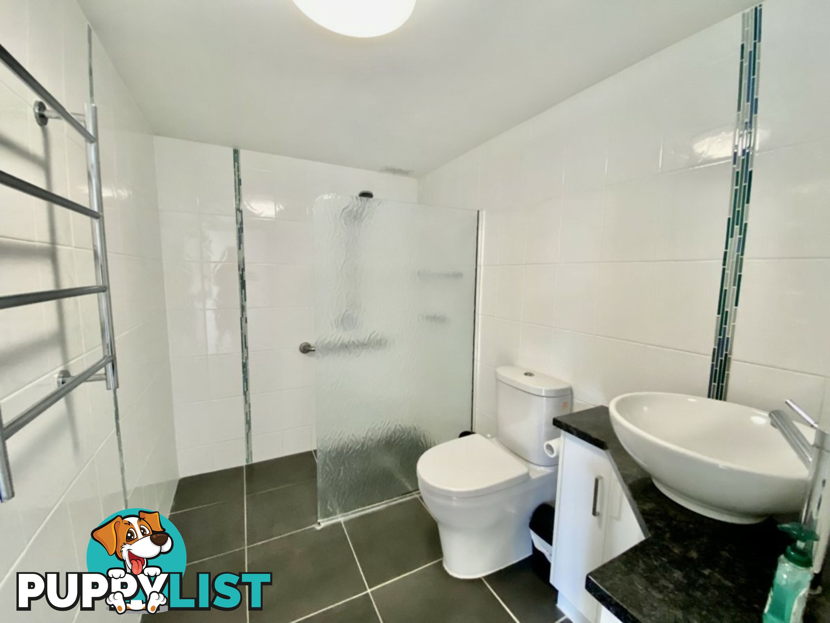 Unit 5, 89 Horseshoe Bay Road BOWEN QLD 4805