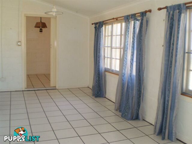 56 Poole st BOWEN QLD 4805