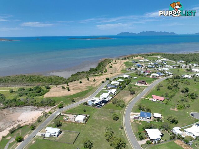 44/46 Marine Parade. Whitsunday Paradise. BOWEN QLD 4805