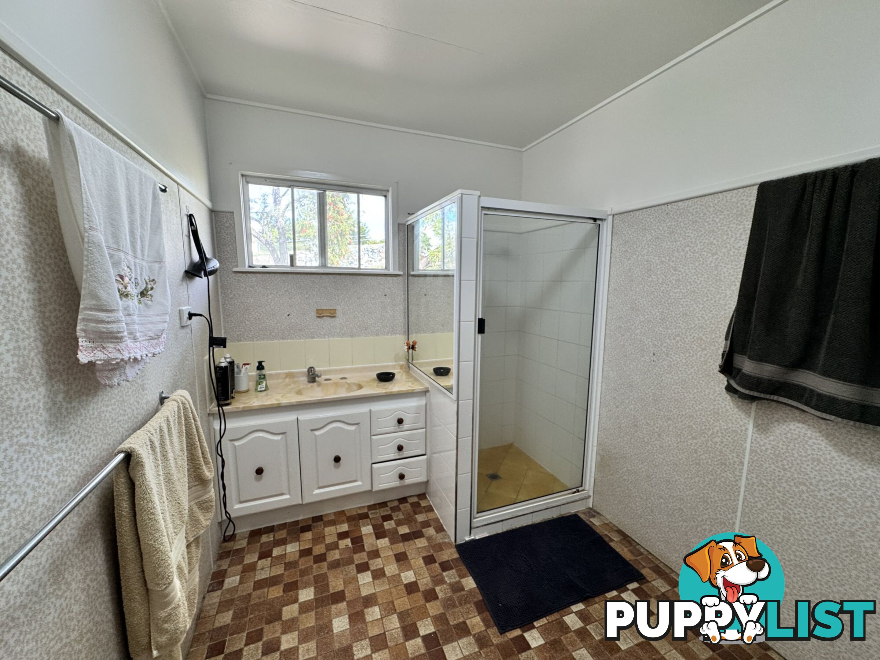 15 Lascelles Lane BOWEN QLD 4805