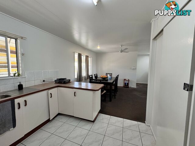 15 Lascelles Lane BOWEN QLD 4805