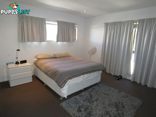 8 Fairway Drive BOWEN QLD 4805