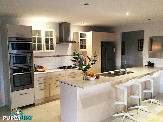 8 Fairway Drive BOWEN QLD 4805