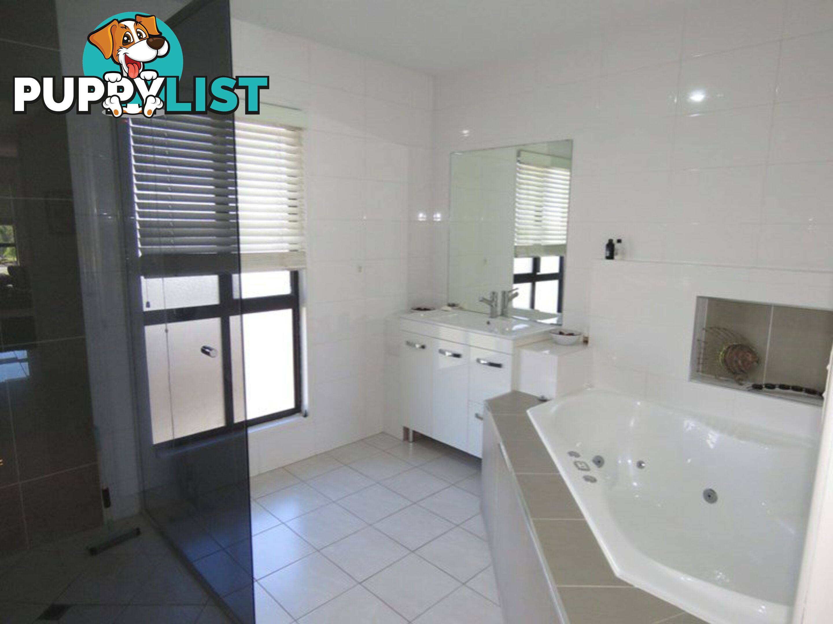 8 Fairway Drive BOWEN QLD 4805