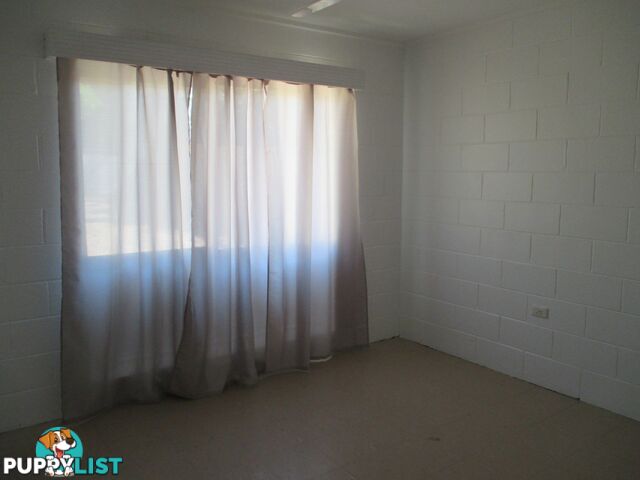 17 Casuarina Street BOWEN QLD 4805
