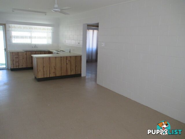 17 Casuarina Street BOWEN QLD 4805